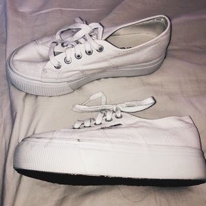 NWOT SUPERGA 🦋 2790 platform sneakers